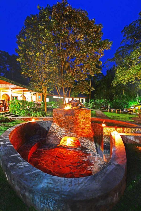 Primate Lodge Kibale Кампала Экстерьер фото